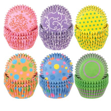Load image into Gallery viewer, K20 Paper Muffin Liner 100 Pieces | Random Color & Design