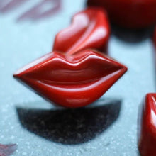 Load image into Gallery viewer, P601 Lips PVC Chocolate Mould 3