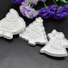 Load image into Gallery viewer, Z402 Merry Christmas 3 Piece Plunger Set for Fondant | Cookie | Clay