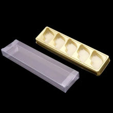 Load image into Gallery viewer, M709 5 Cavity Lips Chocolate PVC Box