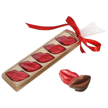 Load image into Gallery viewer, M709 5 Cavity Lips Chocolate PVC Box
