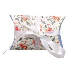 Load image into Gallery viewer, M816 Floral Dream Pillow Box with Ribbon
