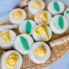 Load image into Gallery viewer, P11 Round Plain PVC Chocolate Mould  4
