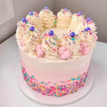 Load image into Gallery viewer, S611 Mix Pinata Hearts Silicone Chocolate Mould 3
