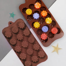 Load image into Gallery viewer, S65 Multi Flower Silicone Chocolate Mould 4
