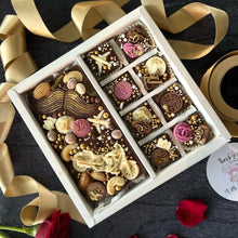 Load image into Gallery viewer, M915 Chocolate Hamper Box
