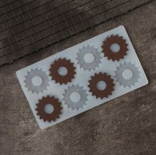 Load image into Gallery viewer, Z9 Cog Wheels Silicone Garnish Sheet
