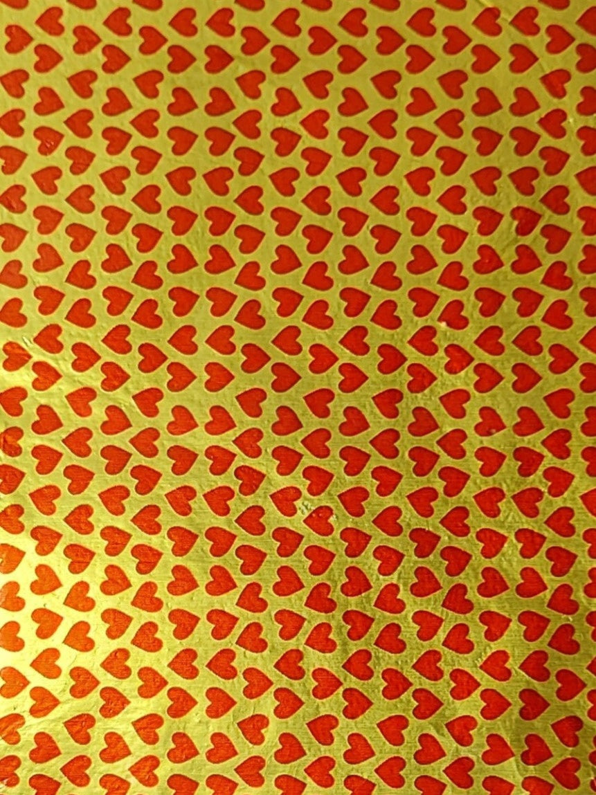 T44 Golden & Red Hearts Large Wrapping Paper