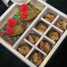 Load image into Gallery viewer, M915 Chocolate Hamper Box
