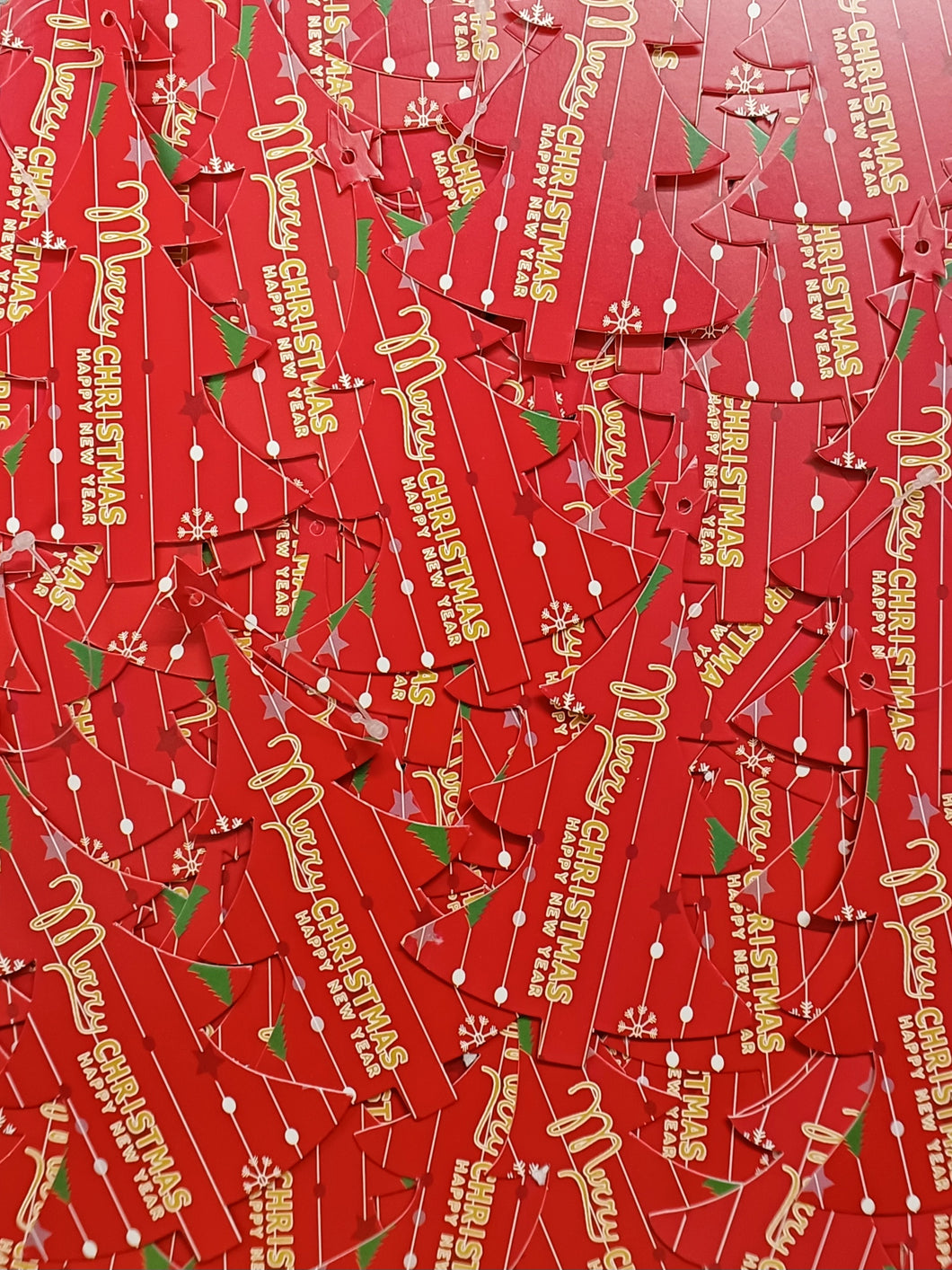 A418 Merry Christmas Large Tree Paper Tags with Thread