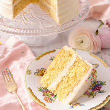 Load image into Gallery viewer, Pillsbury Eggless Vanilla Cake Premix 5 Kg
