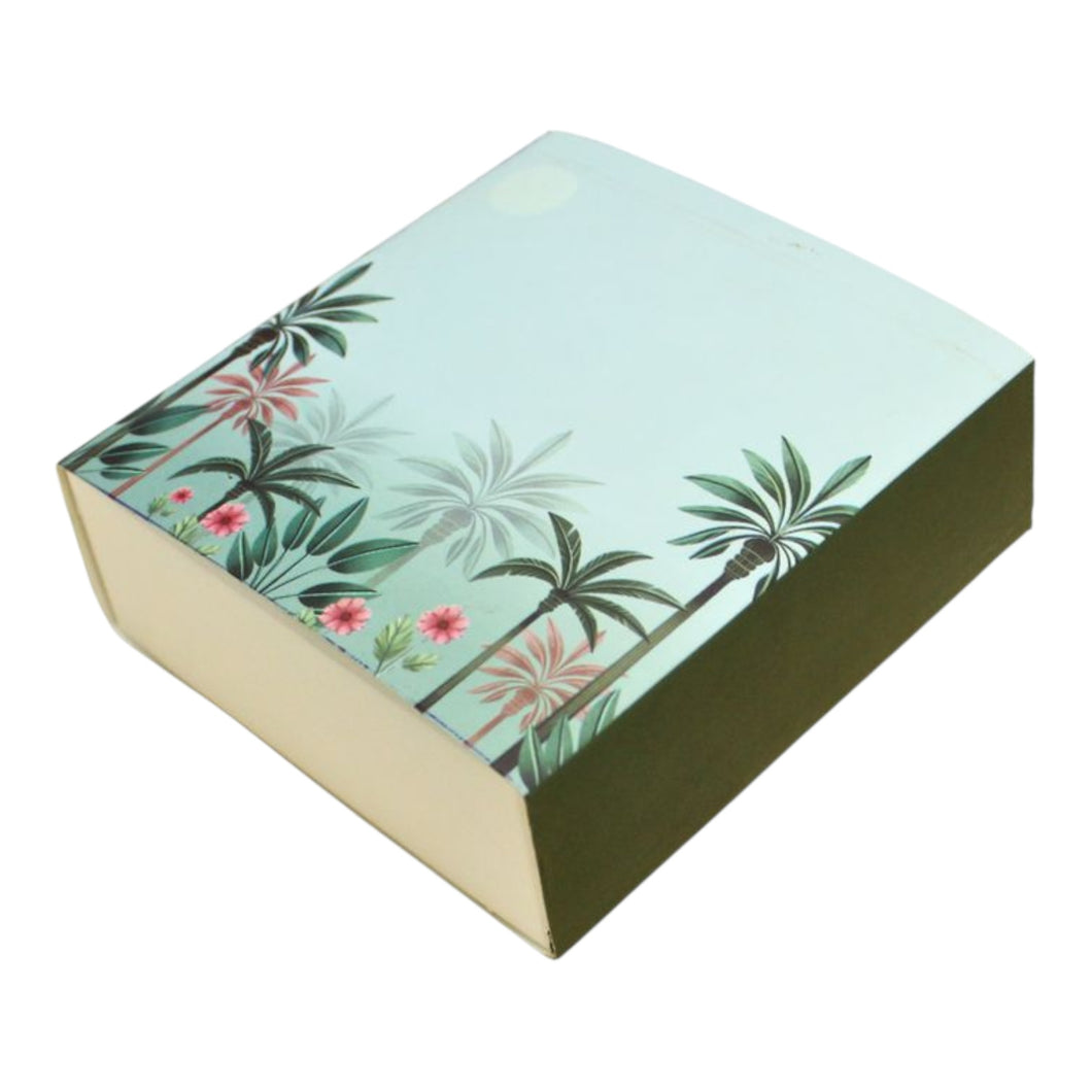 M46 4 Cavity Green Tropical Island Chocolate Box | Candles