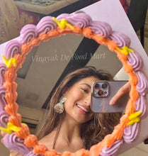 Load image into Gallery viewer, Round Selfie Mirror Cake Sheet
